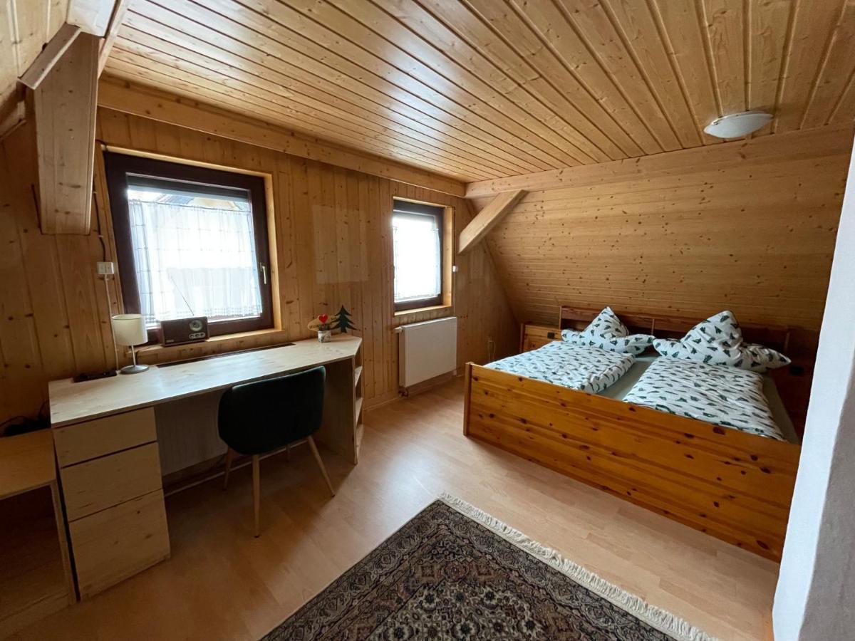 Haus Tannenzaepfle Lägenhet Waldachtal Exteriör bild